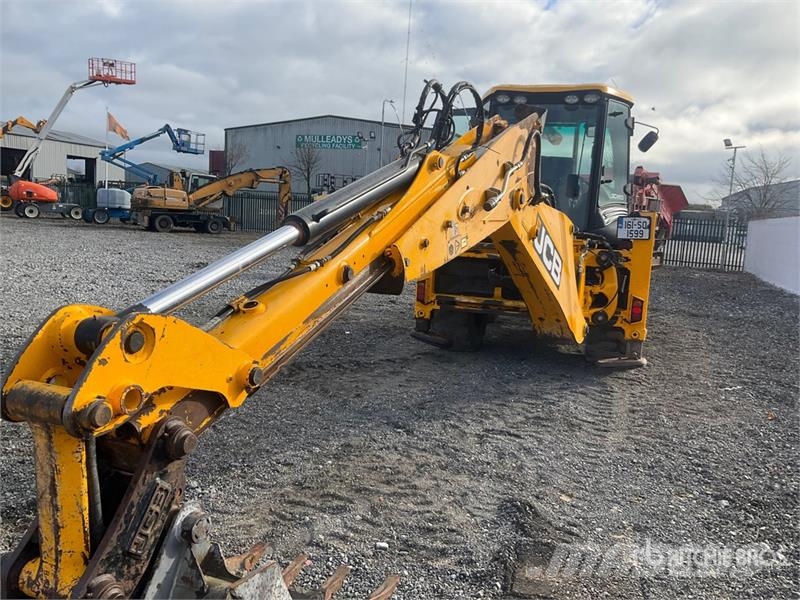 JCB 3CX Backhoe loaders