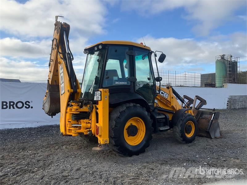 JCB 3CX Backhoe loaders