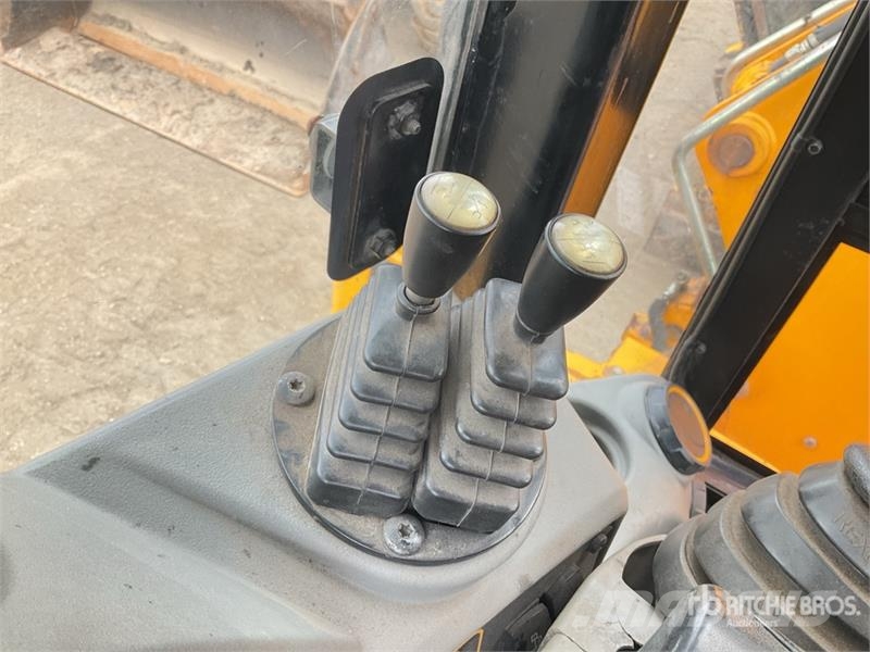 JCB 3CX Baggerlader
