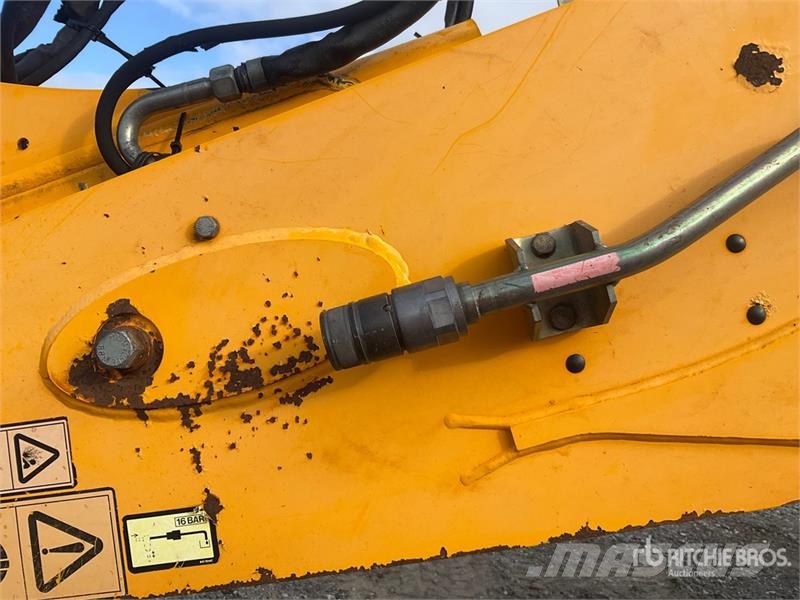 JCB 3CX Backhoe loaders