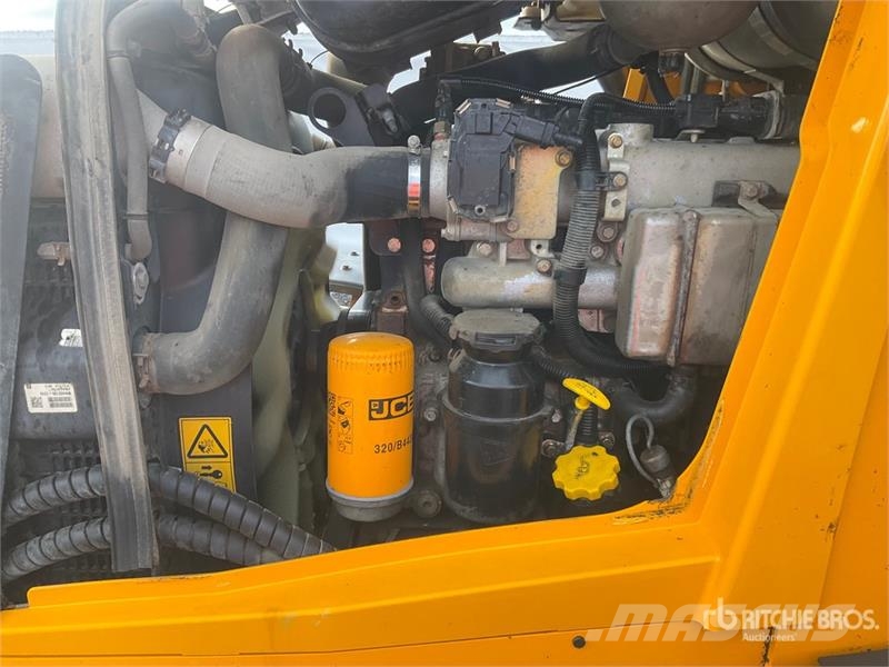 JCB 3CX Backhoe loaders