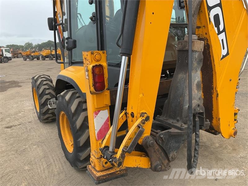 JCB 3CX Baggerlader