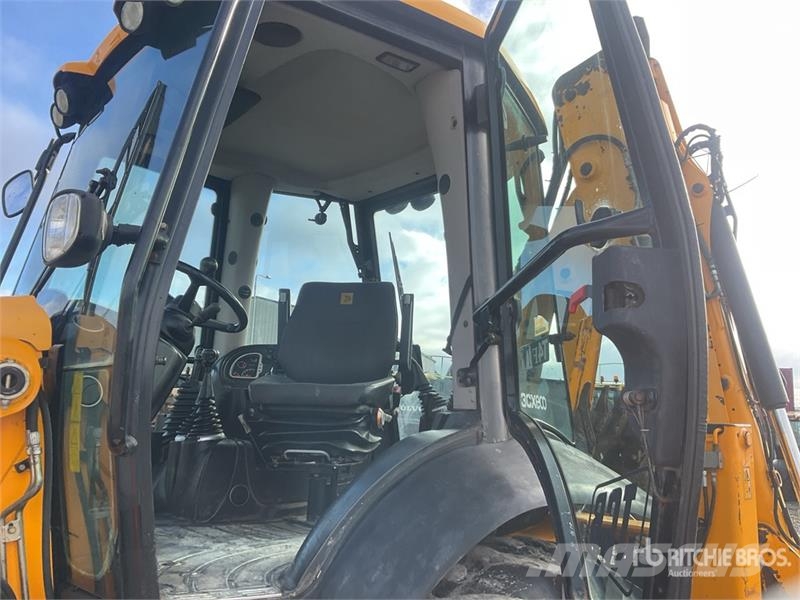 JCB 3CX Backhoe loaders