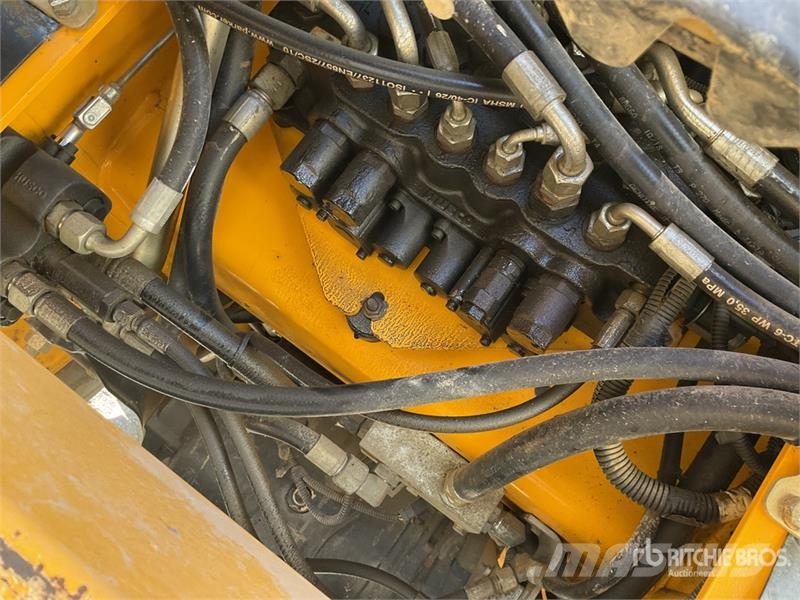 JCB 3CX 14MFNM 4x4 Backhoe Loader Rovokopači