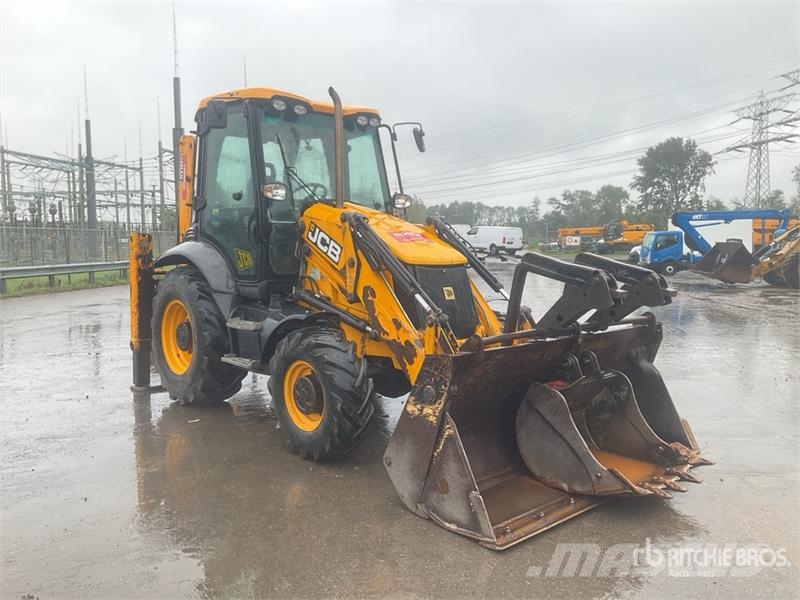 JCB 3CX-4T 4x4 Backhoe Loader Rovokopači