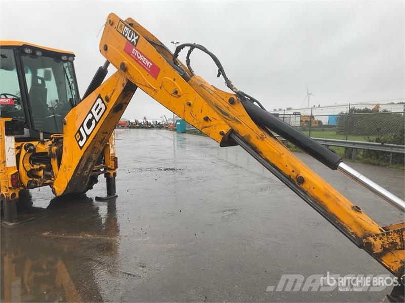 JCB 3CX-4T 4x4 Backhoe Loader Rovokopači