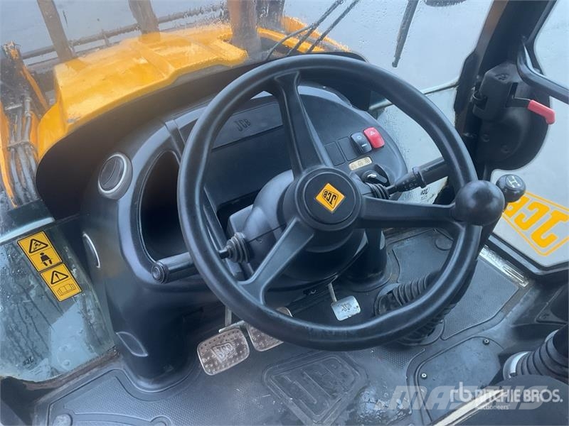 JCB 3CX-4T 4x4 Backhoe Loader Rovokopači