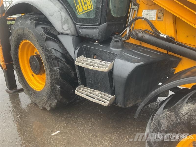 JCB 3CX-4T 4x4 Backhoe Loader Rovokopači