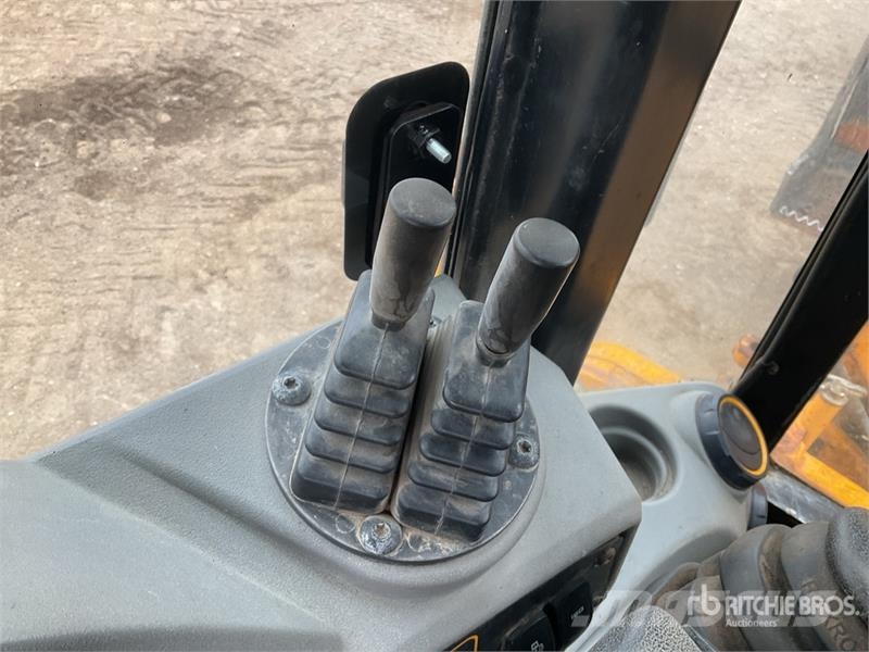 JCB 3CX Compact 4x4 Backhoe Loader Baggerlader