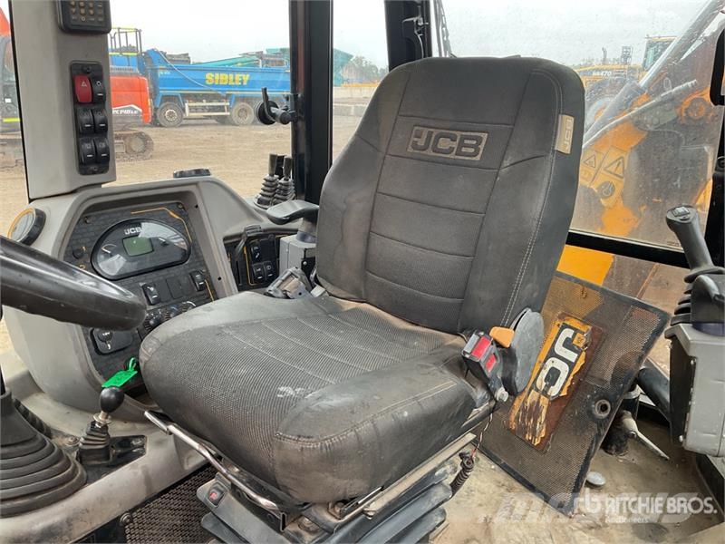 JCB 3CX Compact 4x4 Backhoe Loader Baggerlader