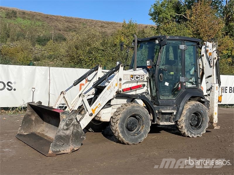 JCB 3CX Compact Backhoe Loader Rendegravere
