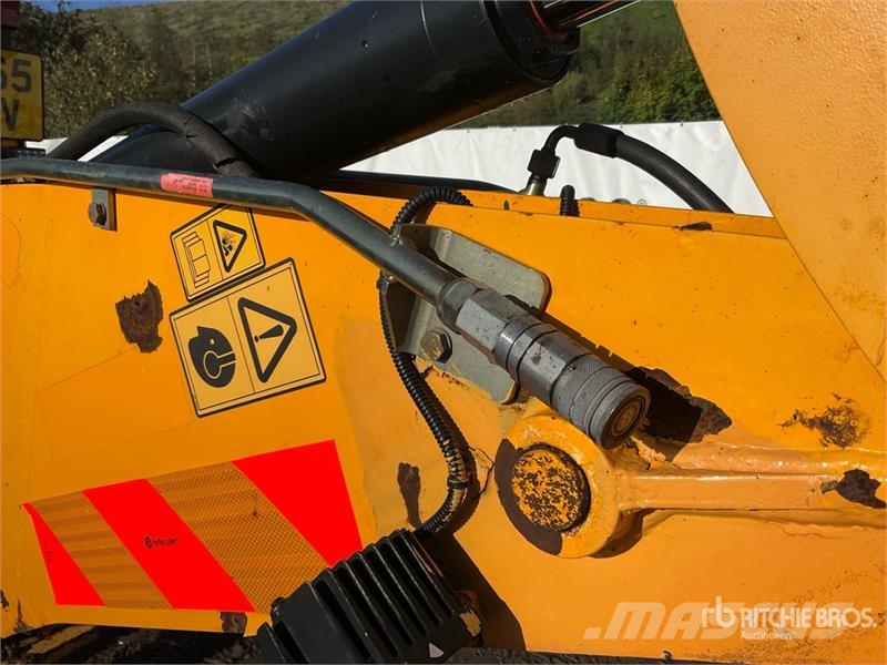 JCB 3CX Compact Backhoe Loader Товарач със заден ексватор