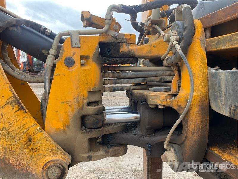 JCB 3CX Sitemaster 4x4 Backhoe Loader Backhoe loaders