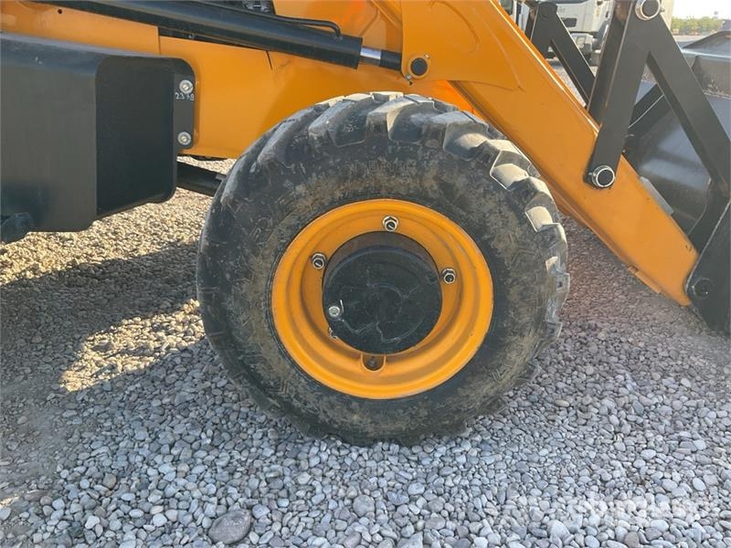 JCB 3DX Backhoe loaders