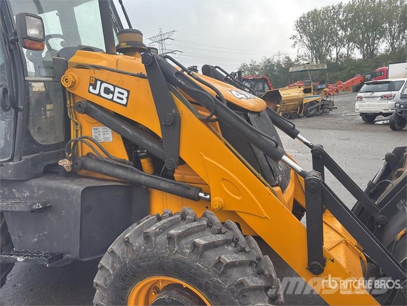 JCB 3DX Graaf-laadcombinaties