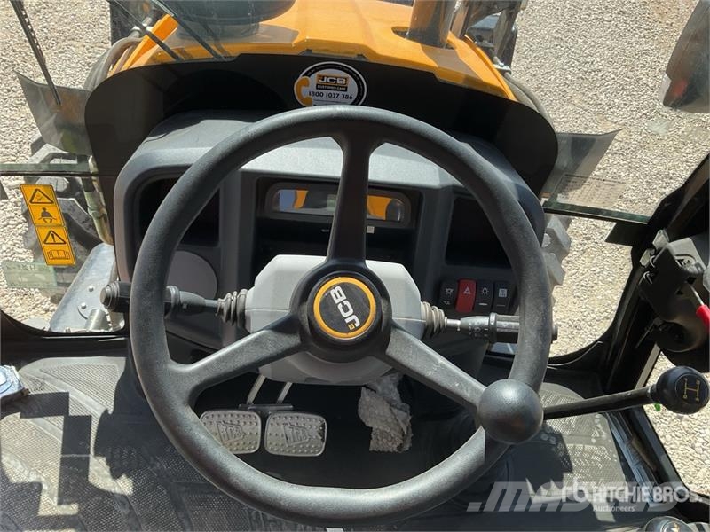 JCB 3DX Backhoe loaders
