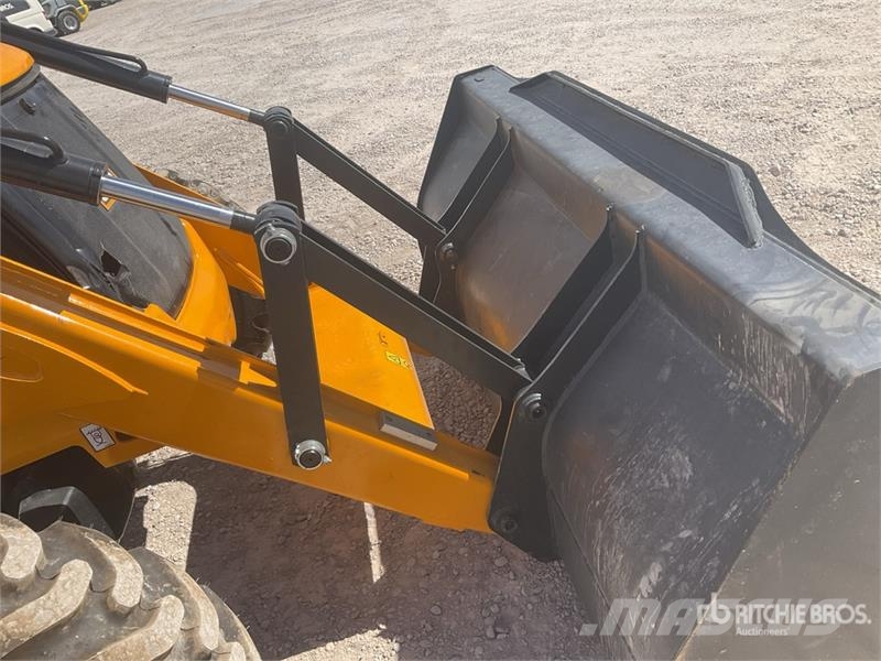 JCB 3DX Backhoe loaders