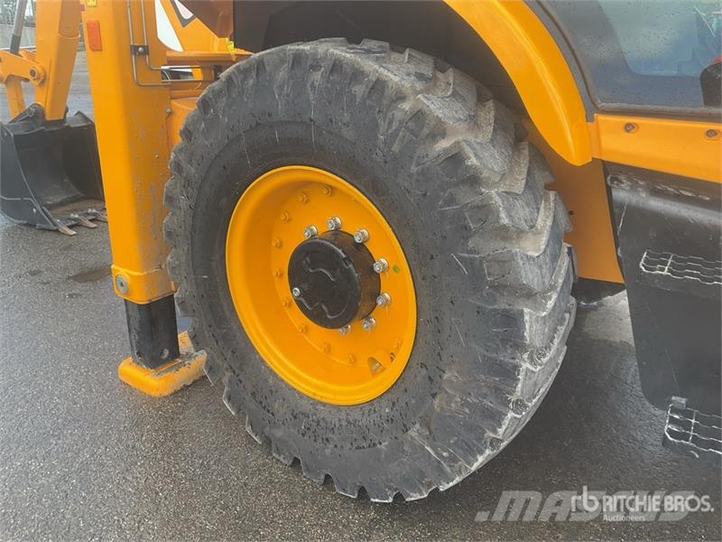 JCB 3DX Ekskavaatorlaadurid