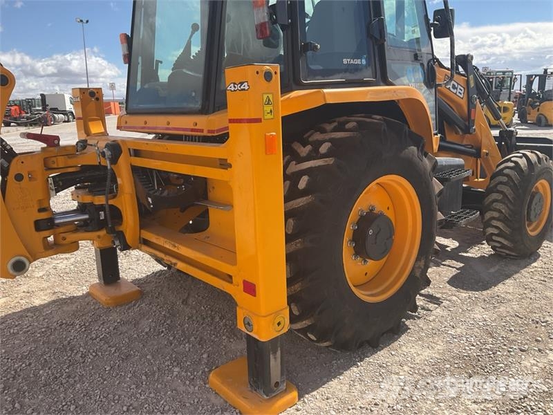 JCB 3DX Backhoe loaders
