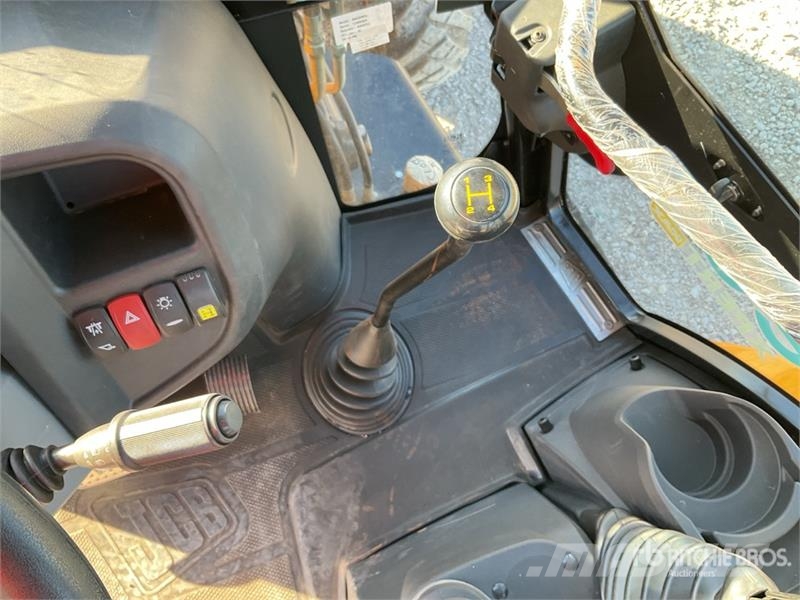 JCB 3DX Backhoe loaders