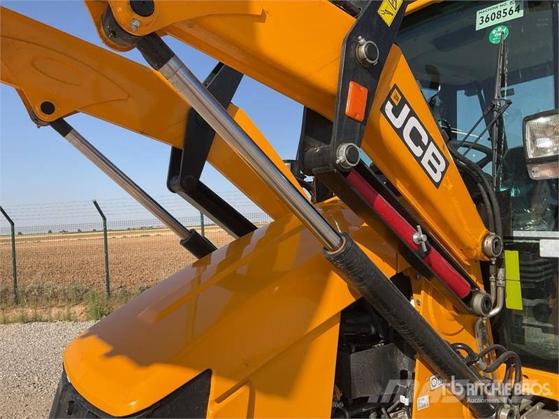 JCB 3DX Backhoe loaders