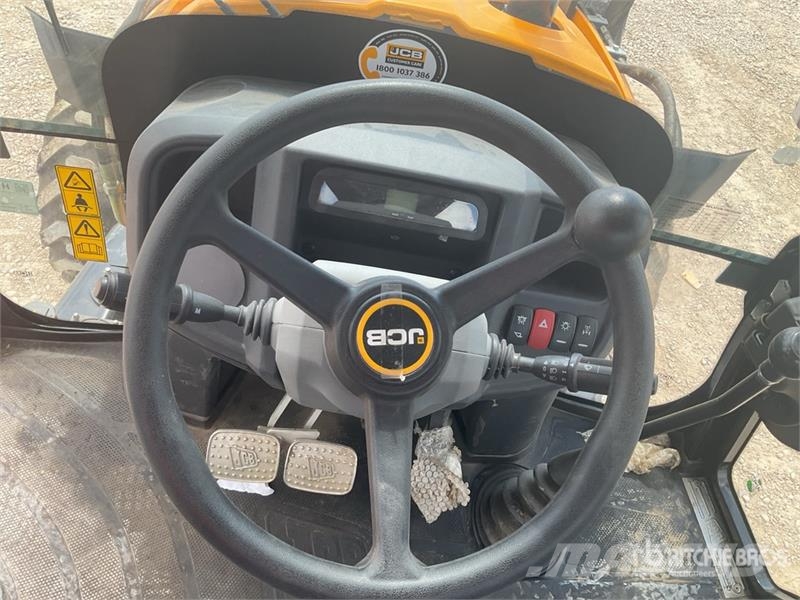 JCB 3DX Backhoe loaders