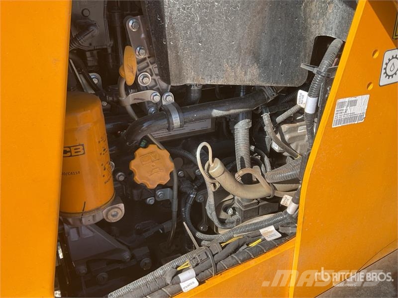 JCB 3DX Backhoe loaders