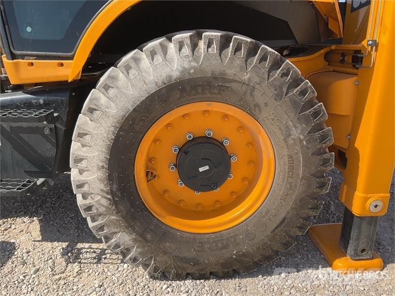JCB 3DX Backhoe loaders