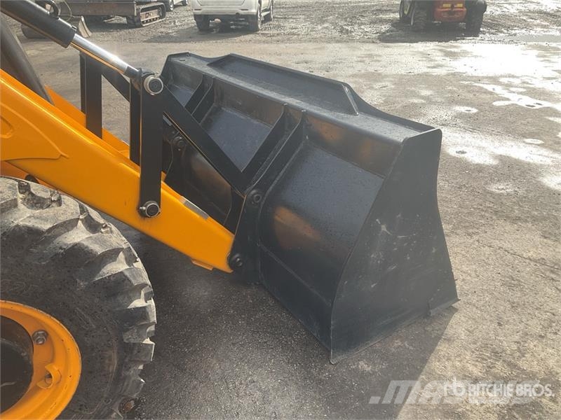 JCB 3DX Ekskavaatorlaadurid