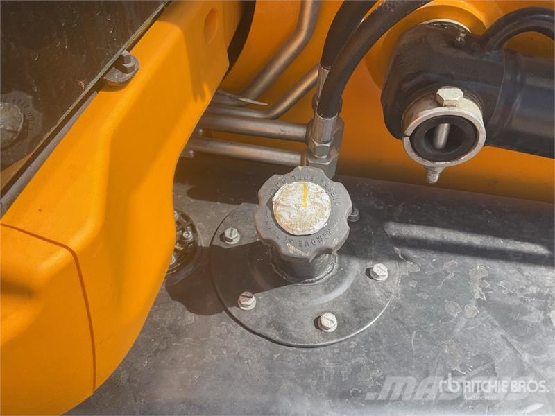 JCB 3DX Backhoe loaders
