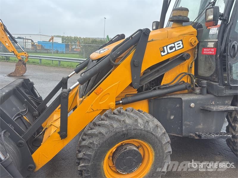 JCB 3DX Graaf-laadcombinaties