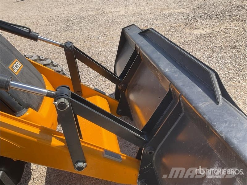 JCB 3DX Backhoe loaders