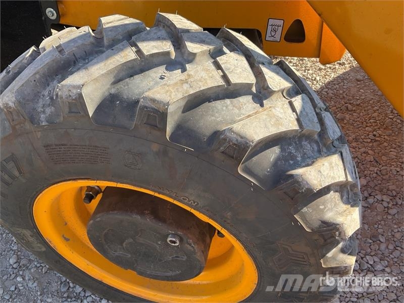 JCB 3DX Backhoe loaders