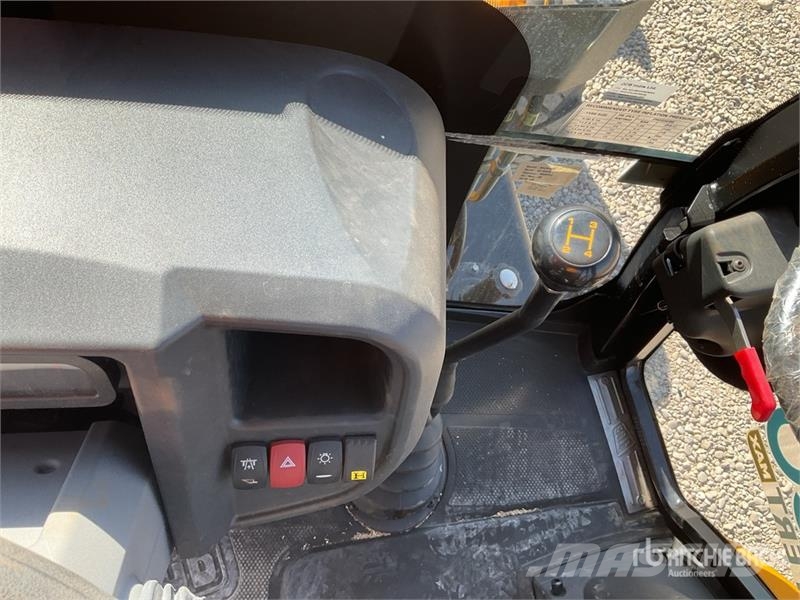 JCB 3DX Backhoe loaders