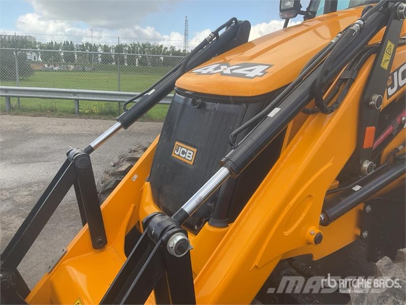 JCB 3DX Ekskavaatorlaadurid