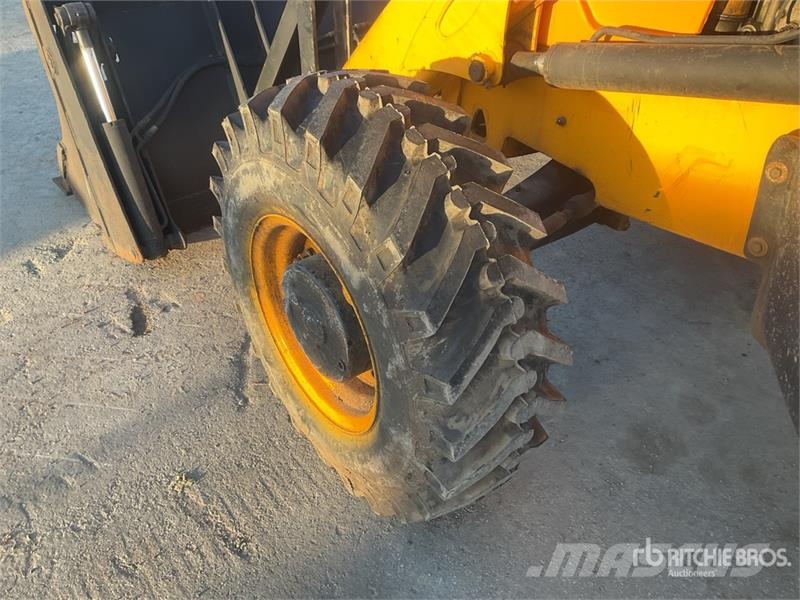 JCB 3DX Koparko-ładowarki