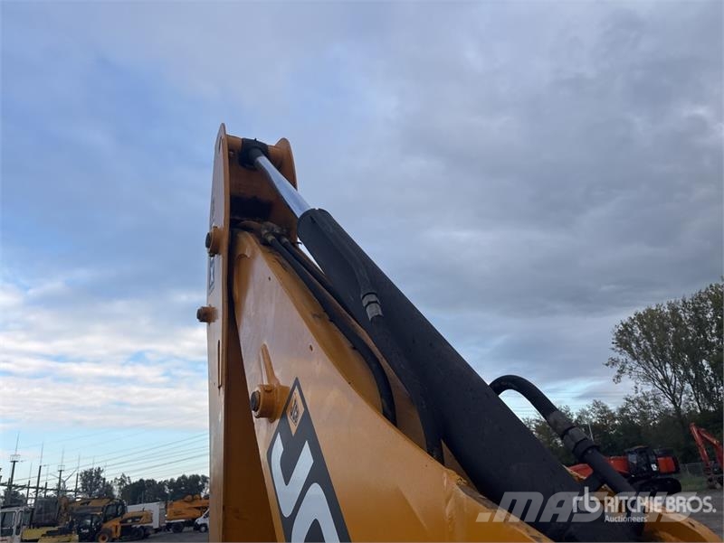 JCB 3DX Terne