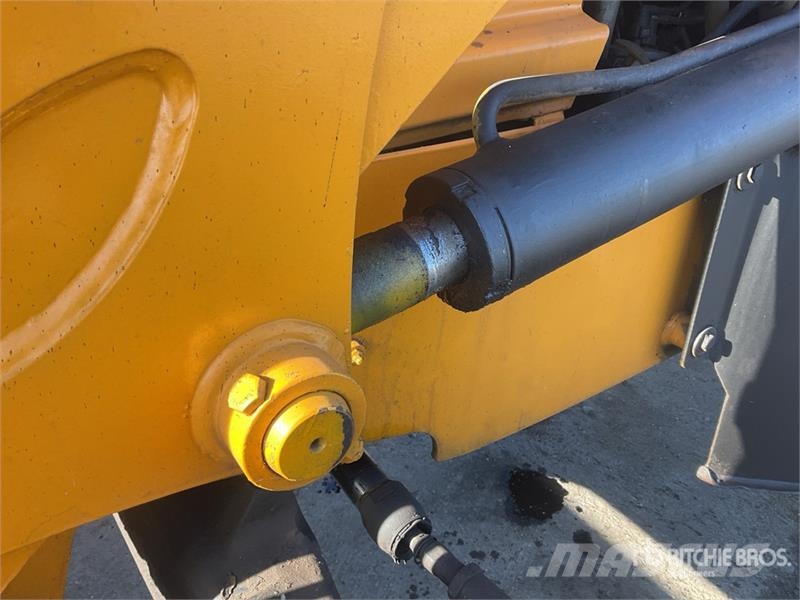 JCB 3DX Rovokopači