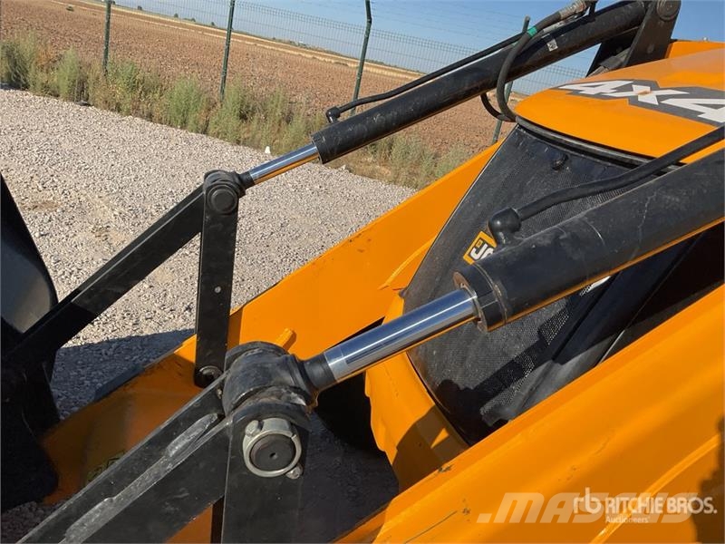 JCB 3DX Kotrórakodók