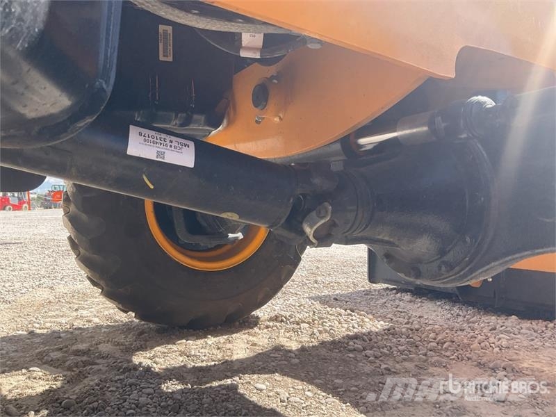 JCB 3DX Backhoe loaders