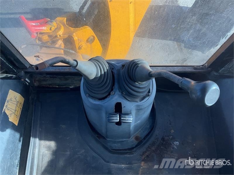 JCB 3DX Rovokopači
