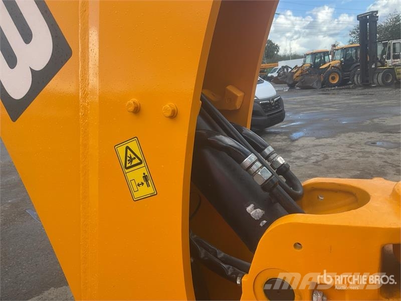 JCB 3DX Ekskavaatorlaadurid