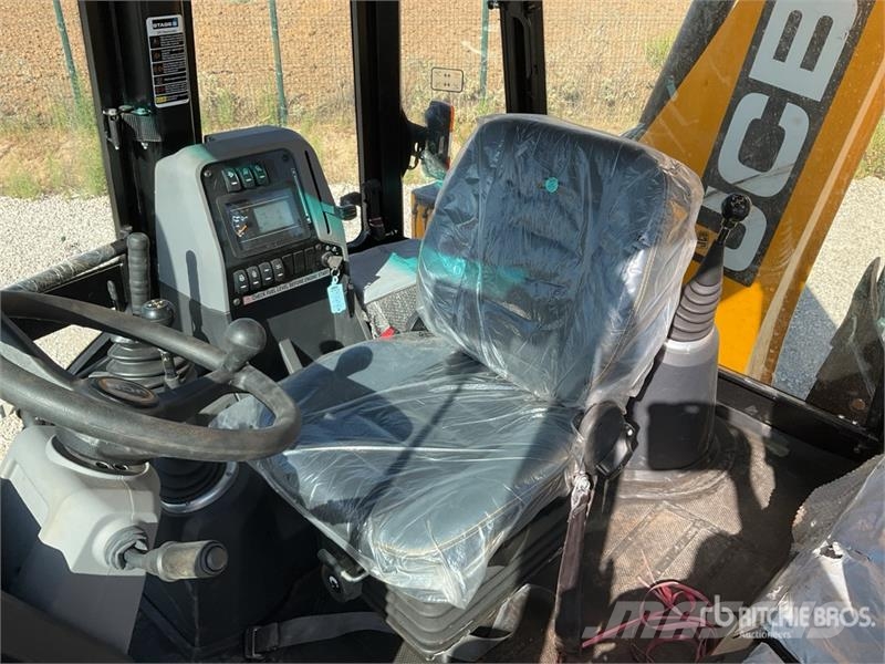 JCB 3DX Backhoe loaders