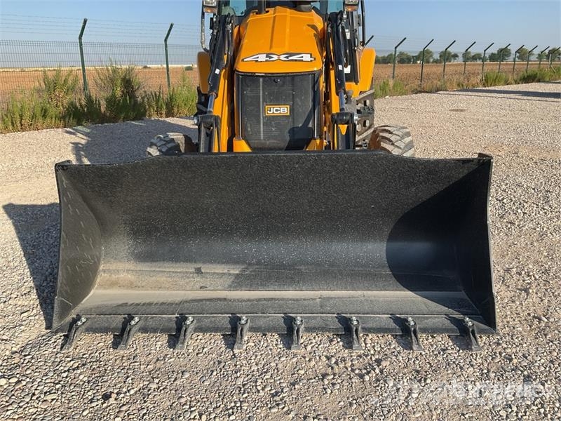 JCB 3DX Backhoe loaders