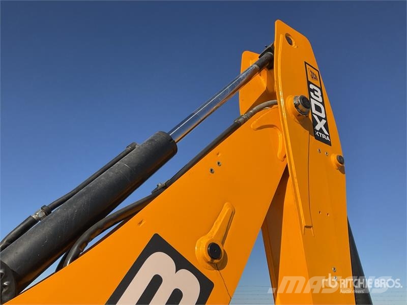 JCB 3DX Kotrórakodók