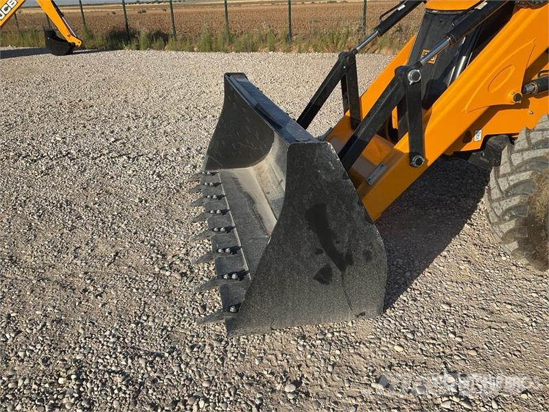 JCB 3DX Backhoe loaders