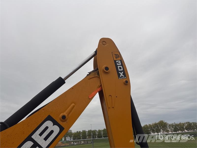 JCB 3DX Terne