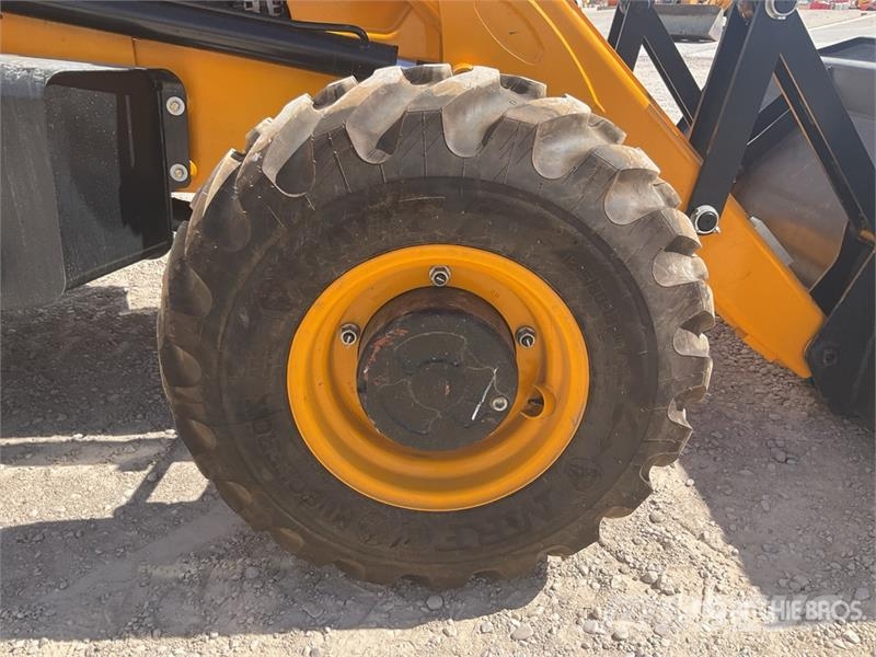 JCB 3DX Backhoe loaders