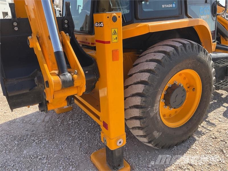 JCB 3DX Backhoe loaders