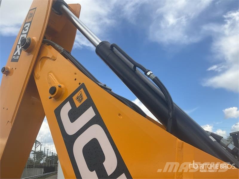 JCB 3DX Ekskavaatorlaadurid